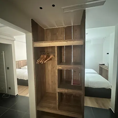 ホテル Cafe Coureur ホッファライズ