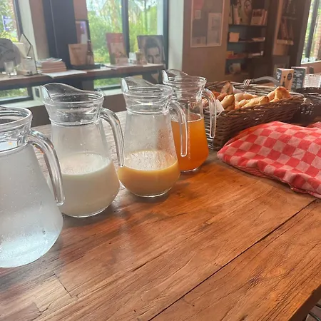 ホテル Cafe Coureur