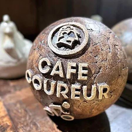 Cafe Coureur