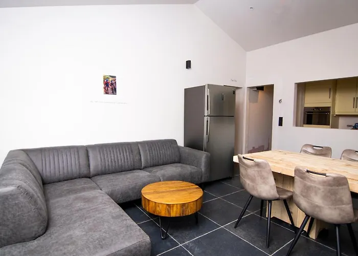 Cafe Coureur 3* Houffalize